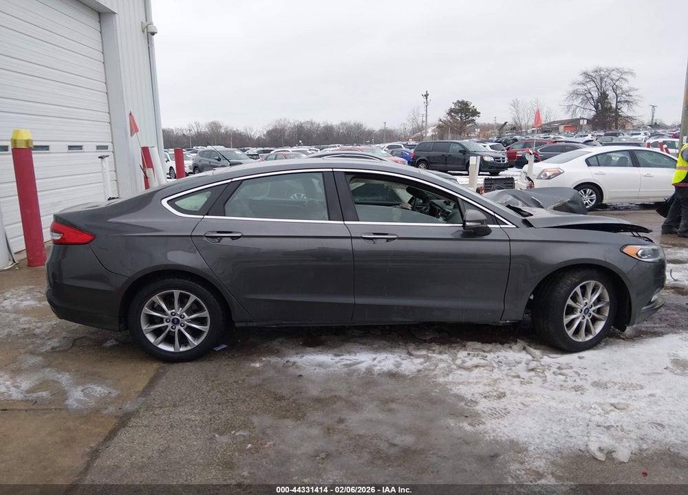 2017 FORD FUSION SE VIN: 3FA6P0HD1HR198781