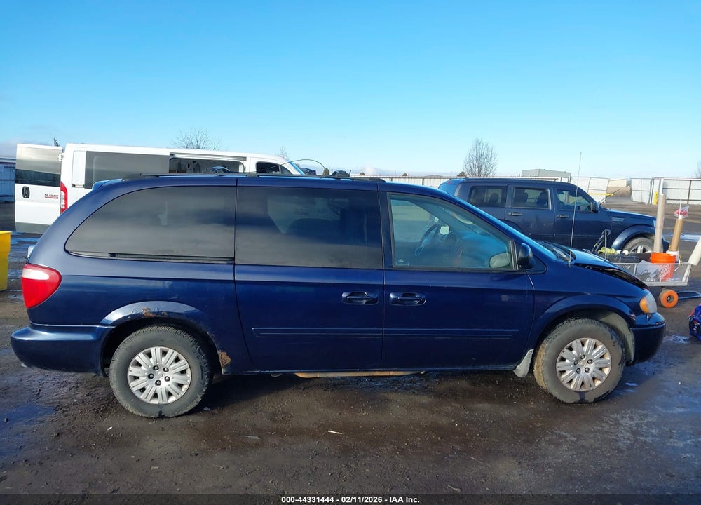 2006 CHRYSLER TOWN & COUNTRY LX VIN: 2A4GP44R16R707806
