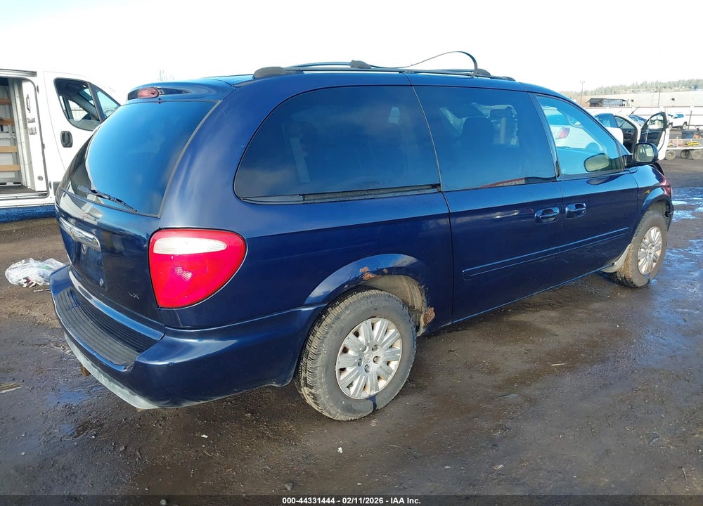2006 CHRYSLER TOWN & COUNTRY LX VIN: 2A4GP44R16R707806