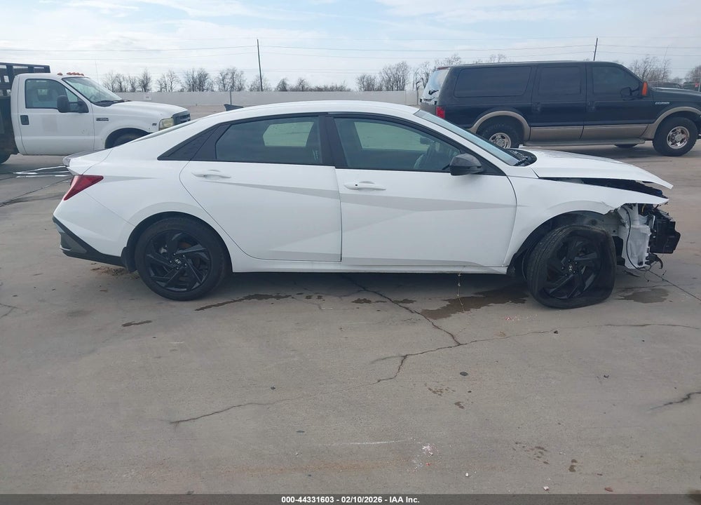 2026 HYUNDAI ELANTRA SEL SPORT VIN: KMHLM4DG2TU099185