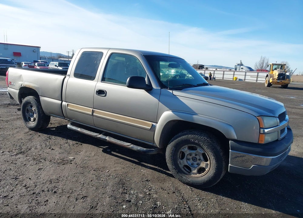 2003 CHEVROLET SILVERADO 1500 LS VIN: 1GCEK19T63E302399