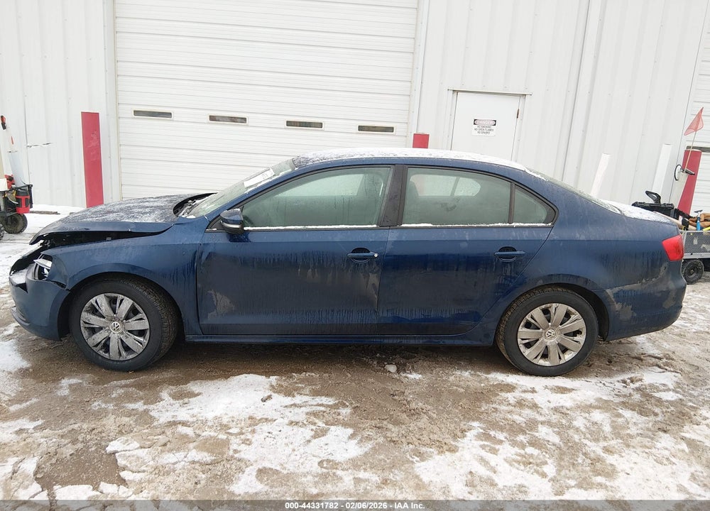 2011 VOLKSWAGEN JETTA 2.5L SE VIN: 3VWDX7AJ6BM320806