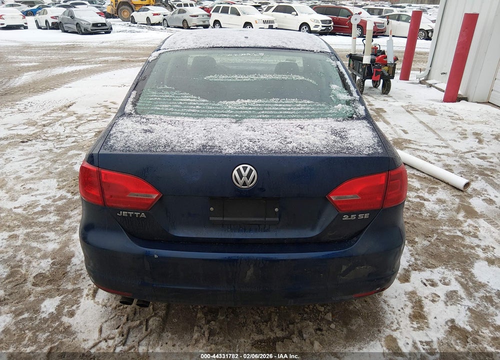 2011 VOLKSWAGEN JETTA 2.5L SE VIN: 3VWDX7AJ6BM320806