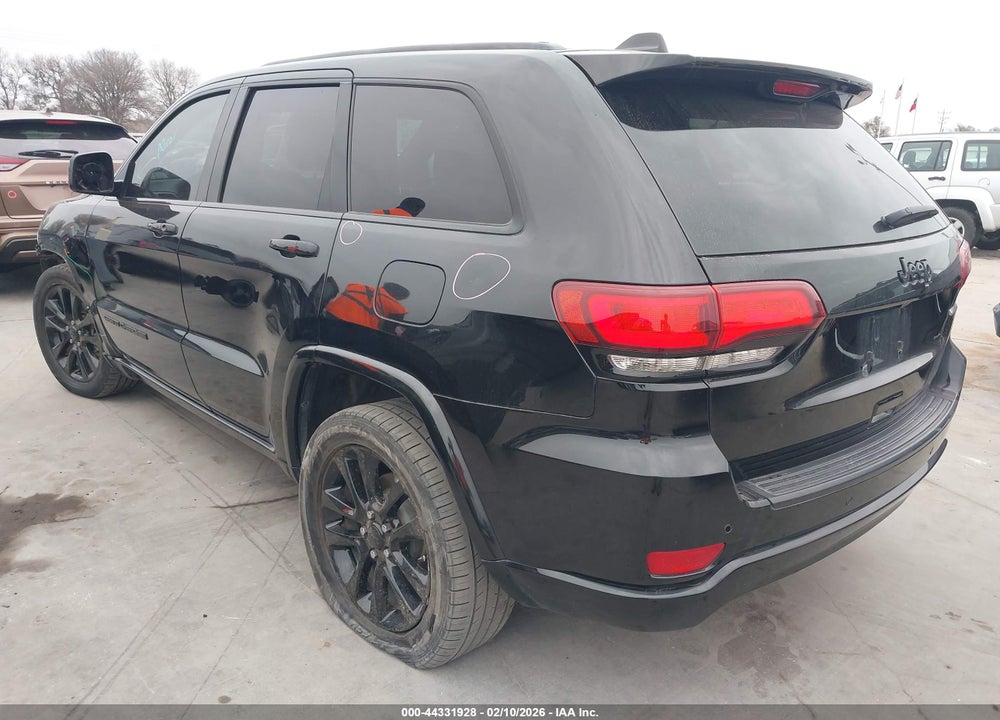 2018 JEEP GRAND CHEROKEE LAREDO VIN: 1C4RJEAG0JC513150