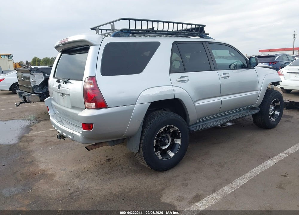 2005 TOYOTA 4RUNNER SR5 V6 VIN: JTEBU14R750077608