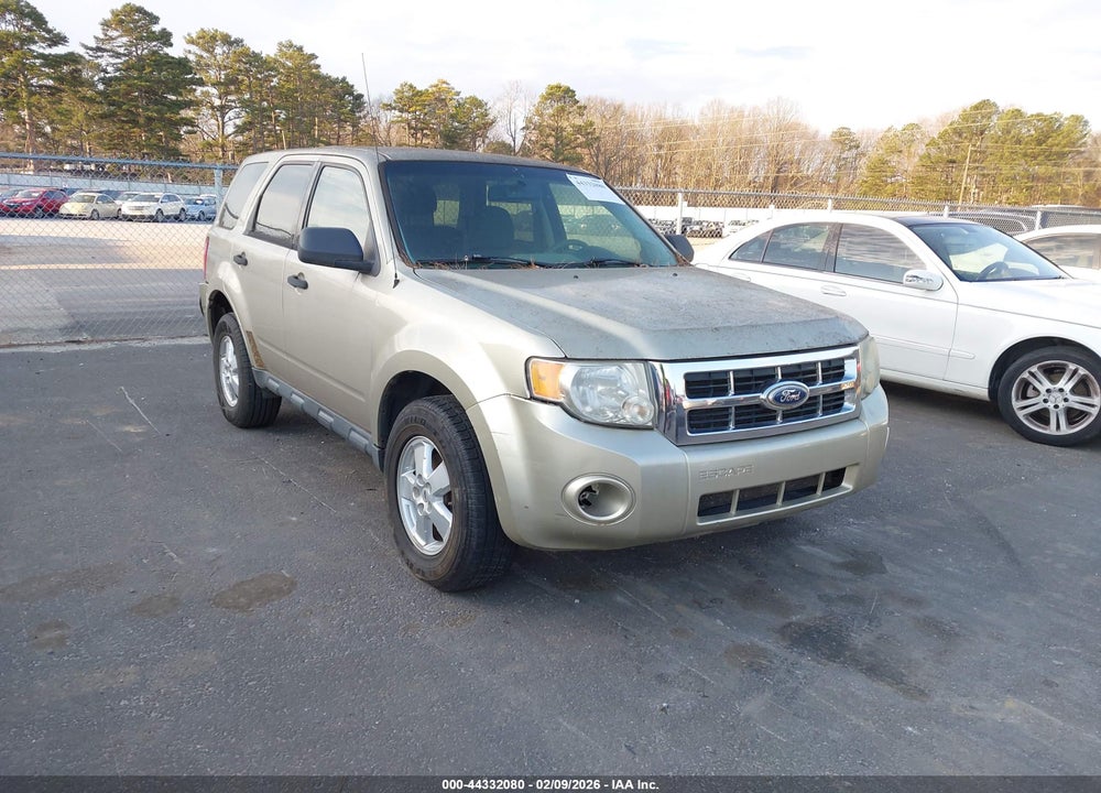 2010 FORD ESCAPE XLS VIN: 1FMCU9C70AKC42562