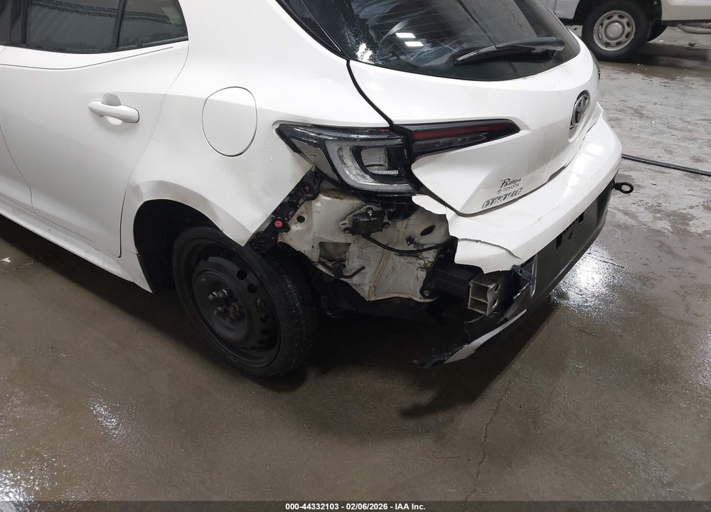 2024 TOYOTA COROLLA XSE VIN: JTNC4MBE3R3229426