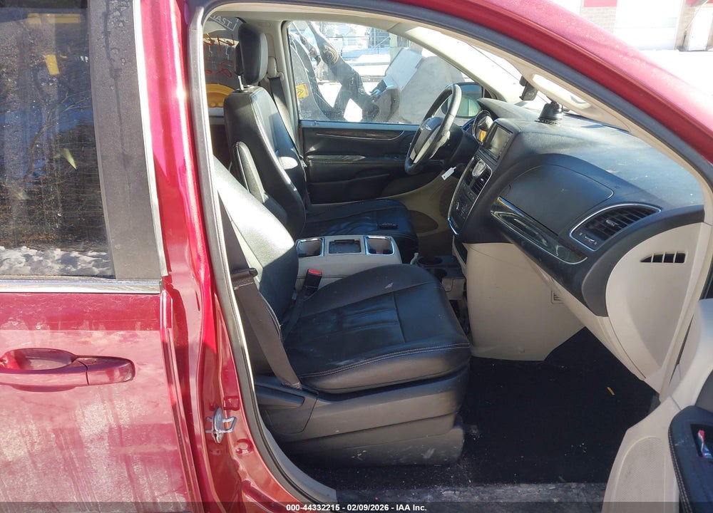 2014 CHRYSLER TOWN & COUNTRY TOURING VIN: 2C4RC1BG9ER437412