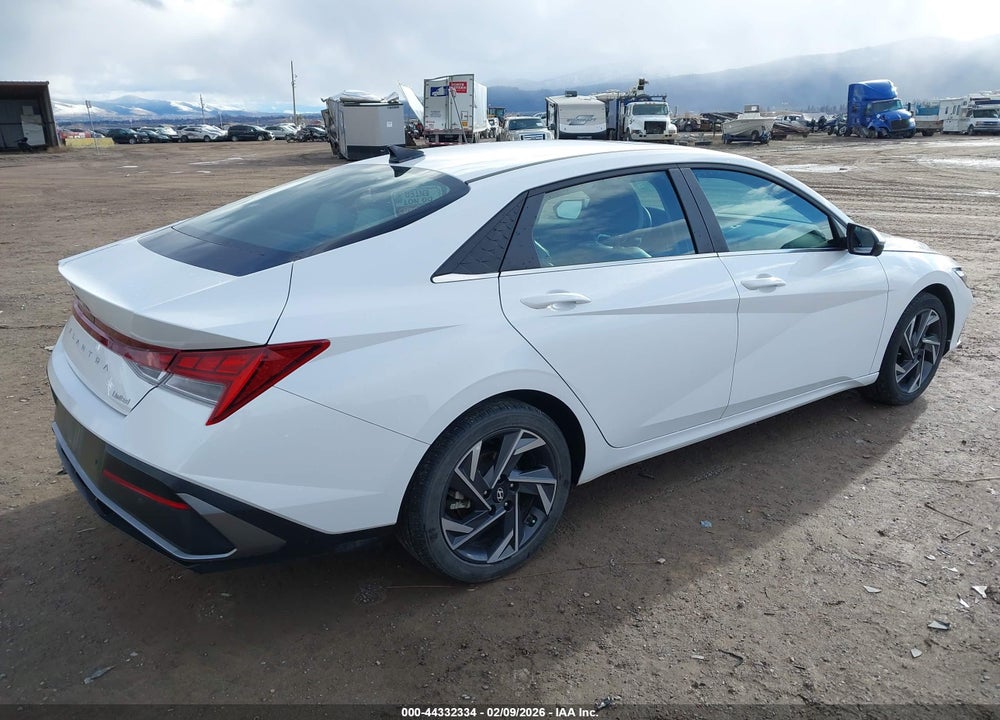 2024 HYUNDAI ELANTRA LIMITED VIN: KMHLP4DG9RU661860
