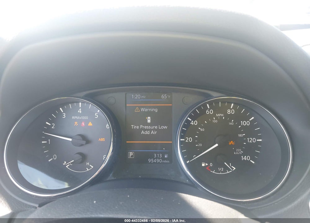 2018 NISSAN ROGUE SV VIN: 5N1AT2MV8JC820898