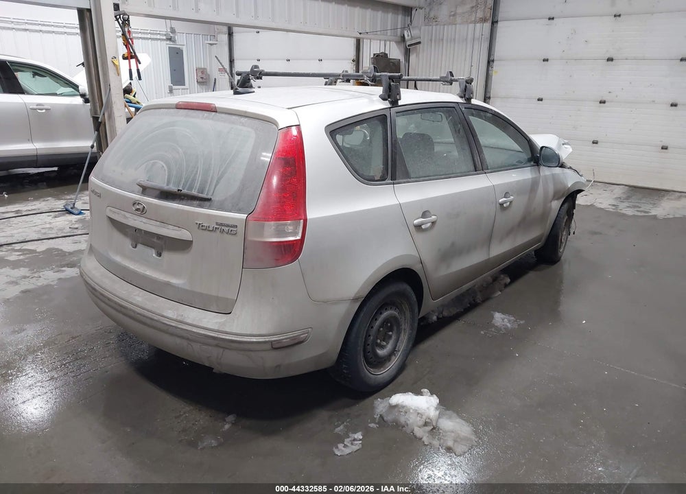 2009 HYUNDAI ELANTRA TOURING VIN: KMHDC86E09U035584