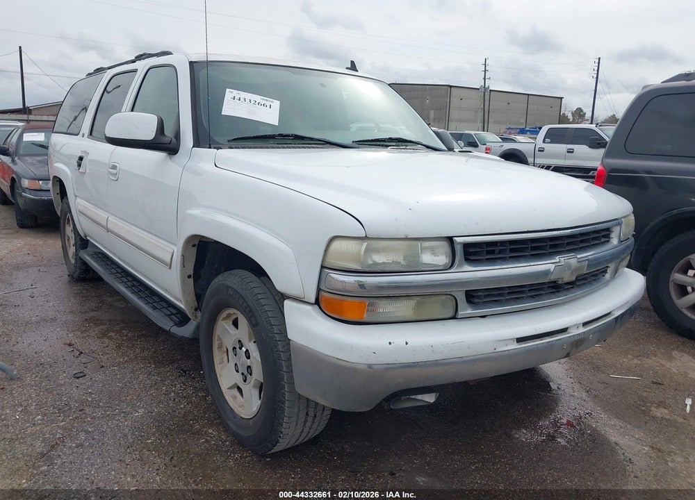 2006 CHEVROLET SUBURBAN 1500 LT VIN: 1GNEC16Z36J156102