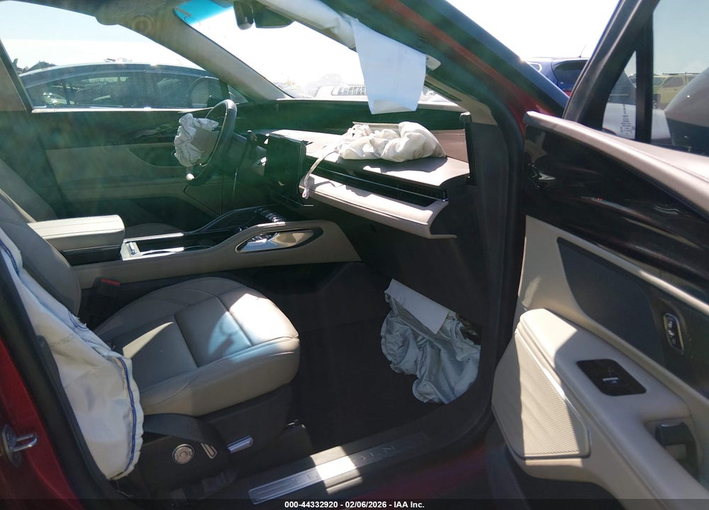 2024 LINCOLN NAUTILUS PREMIERE VIN: 5LMPJ8J46RJ798354