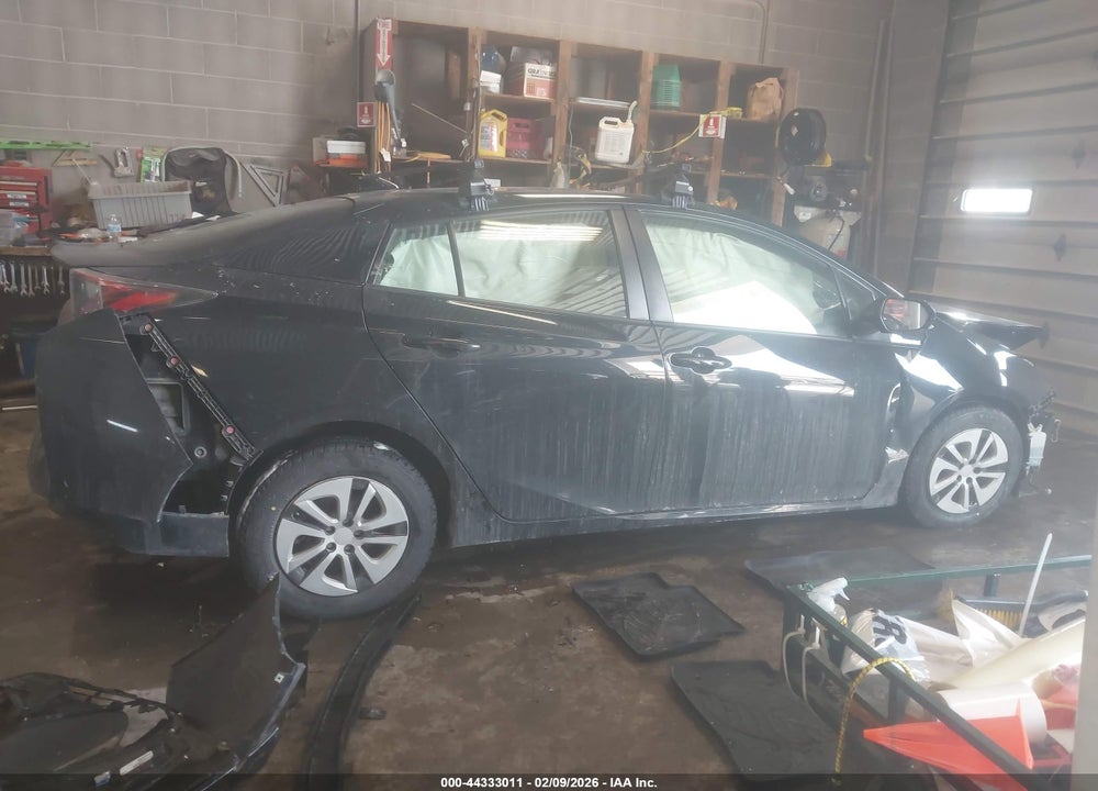 2016 TOYOTA PRIUS THREE VIN: JTDKARFUXG3505332