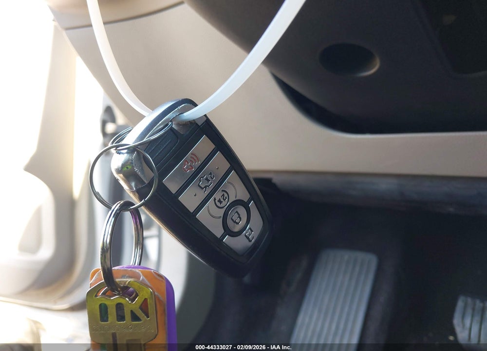 2017 FORD FUSION ENERGI SE VIN: 3FA6P0PUXHR269364