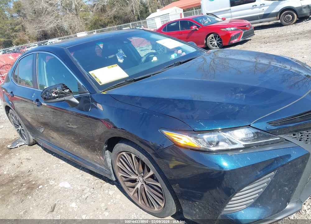 2018 TOYOTA CAMRY L/LE/XLE/SE/XSE VIN: 4T1B11HK5JU640387