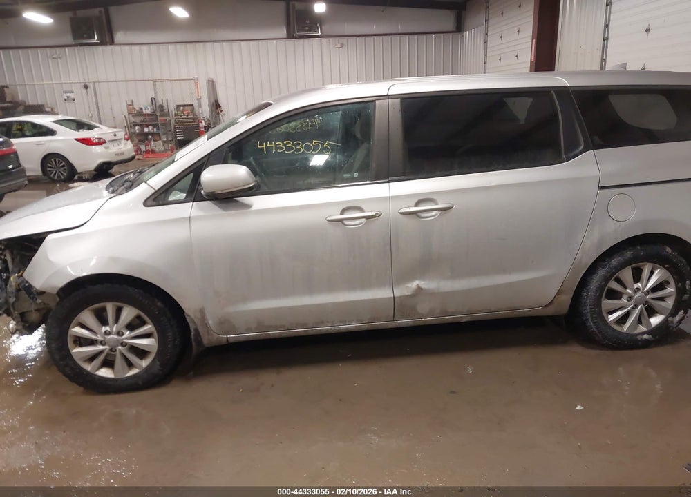 2016 KIA SEDONA L VIN: KNDMA5C18G6173076