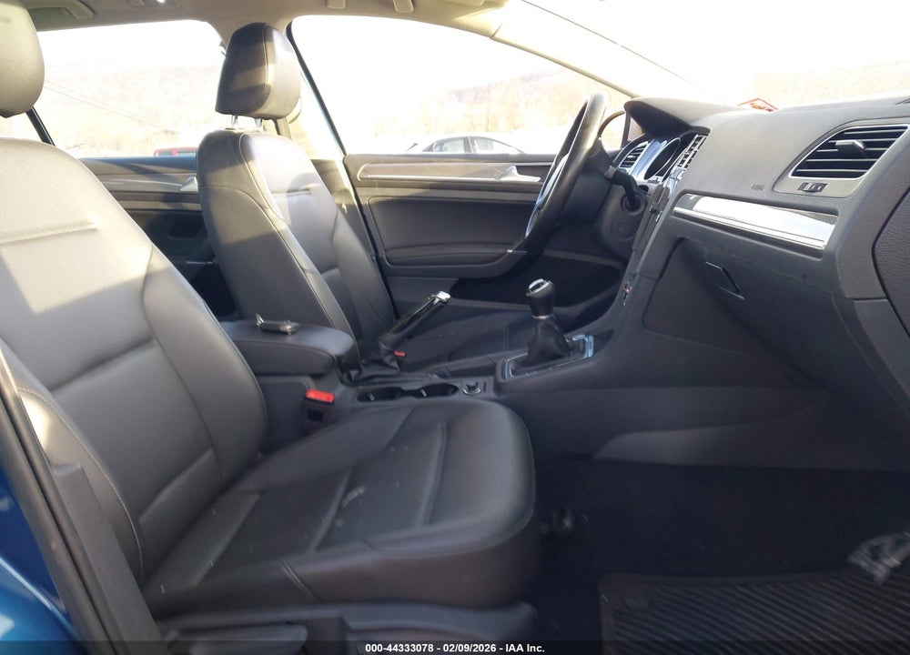 2019 VOLKSWAGEN GOLF ALLTRACK VIN: 3VWM17AU6KM516109