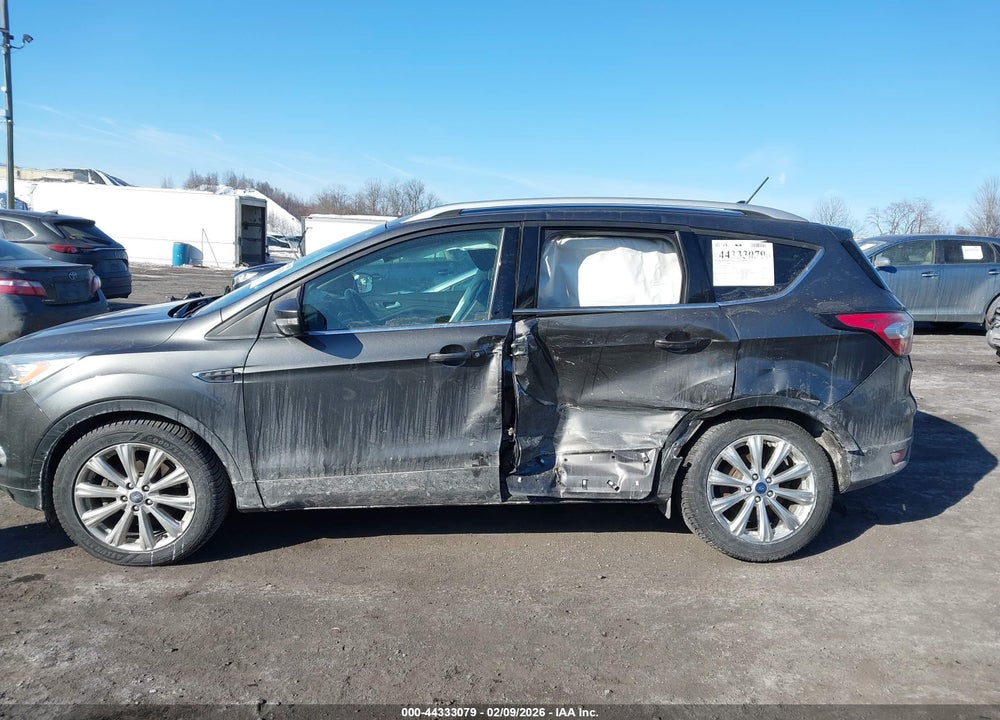 2018 FORD ESCAPE TITANIUM VIN: 1FMCU9J90JUA01707