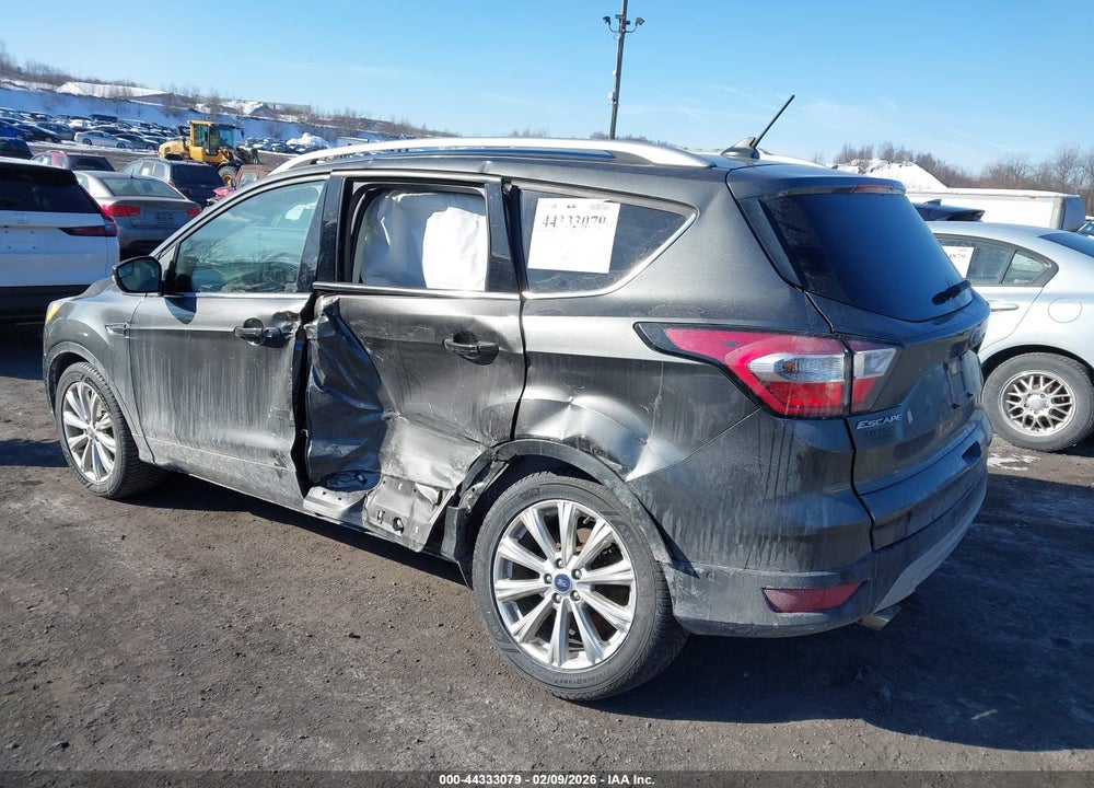 2018 FORD ESCAPE TITANIUM VIN: 1FMCU9J90JUA01707