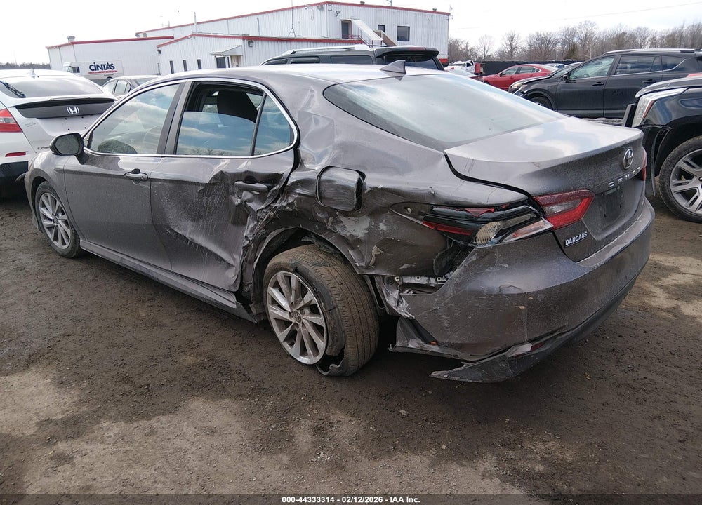 2022 TOYOTA CAMRY LE VIN: 4T1C11AK3NU670816