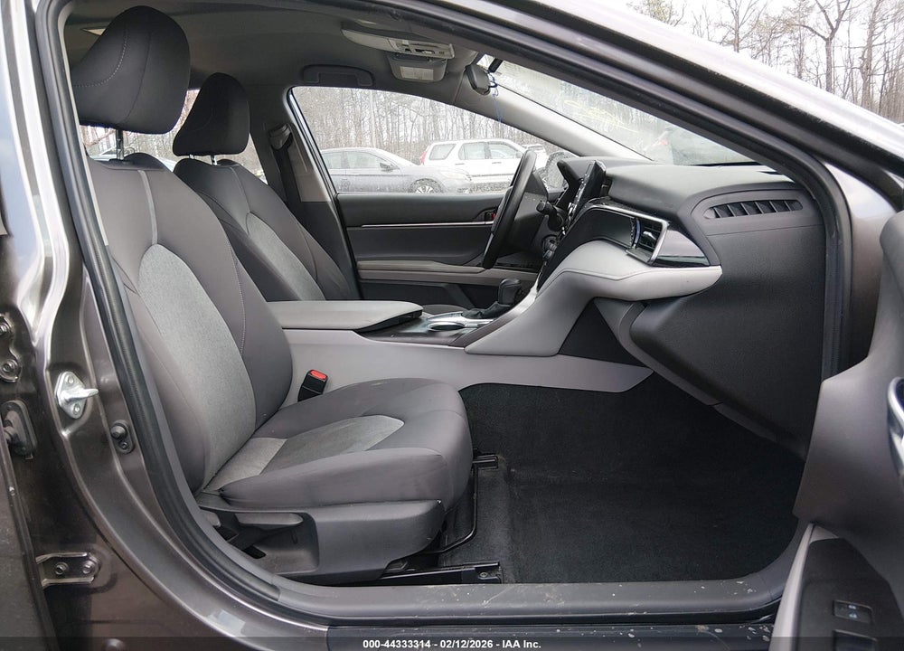 2022 TOYOTA CAMRY LE VIN: 4T1C11AK3NU670816
