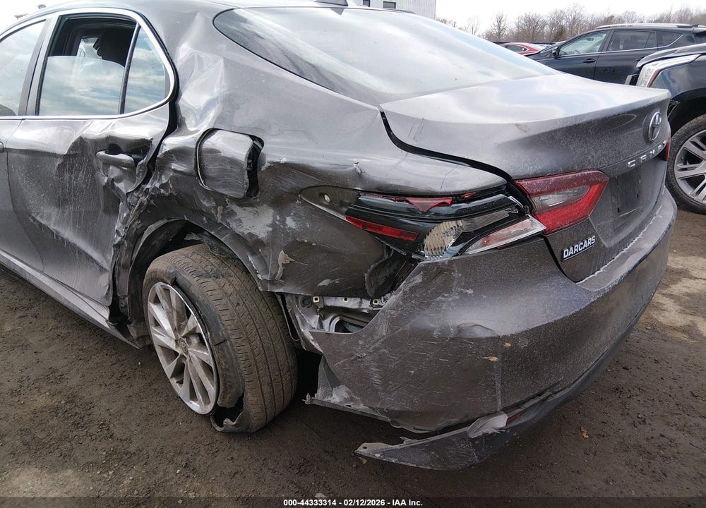 2022 TOYOTA CAMRY LE VIN: 4T1C11AK3NU670816
