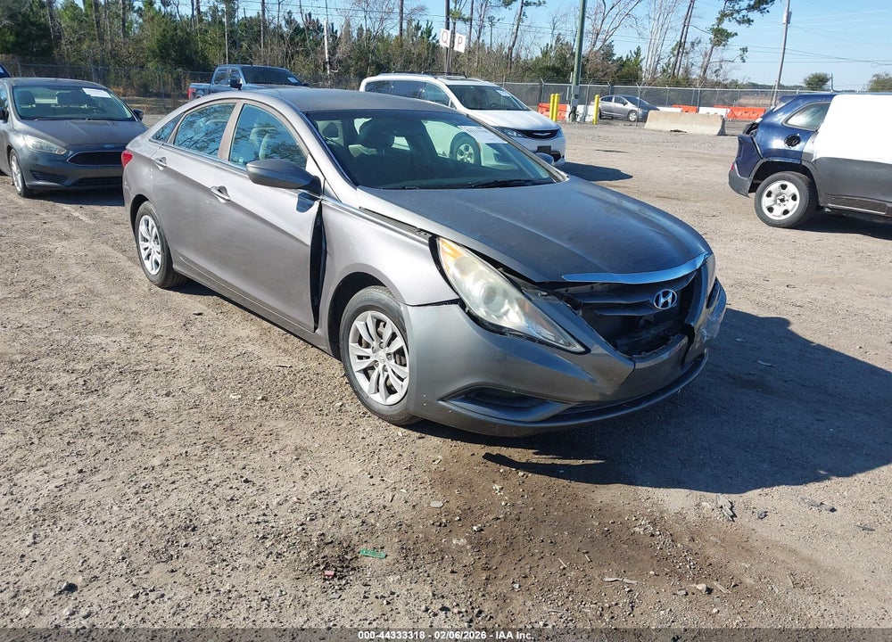 2013 HYUNDAI SONATA GLS VIN: 5NPEB4AC6DH536962