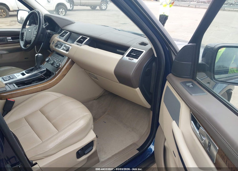 2013 LAND ROVER RANGE ROVER SPORT HSE VIN: SALSK2D42DA802523