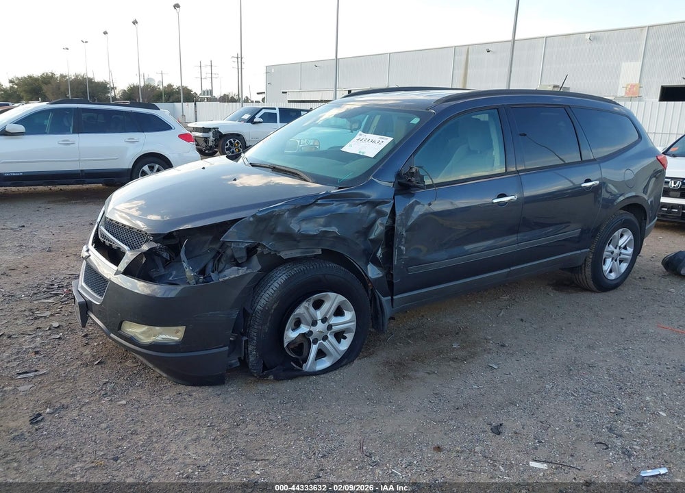 2011 CHEVROLET TRAVERSE LS VIN: 1GNKREED0BJ296651