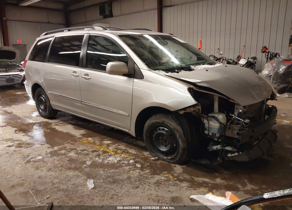 2008 TOYOTA SIENNA LIMITED VIN: 5TDBK22C08S016360