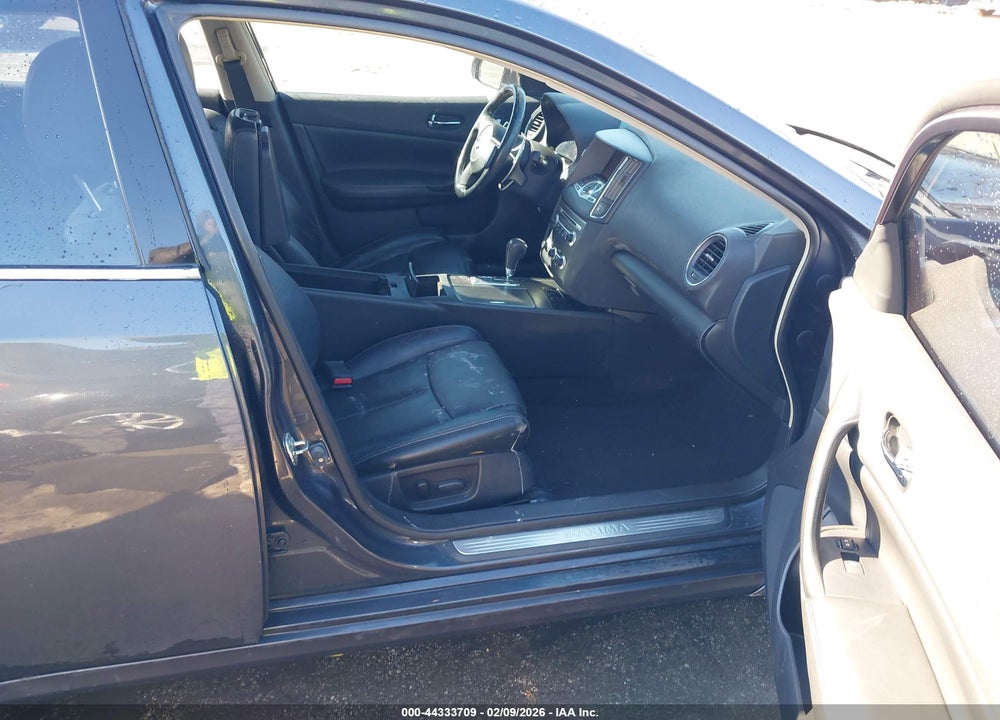 2011 NISSAN MAXIMA 3.5 SV VIN: 1N4AA5AP5BC843564