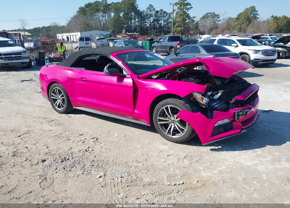 2016 FORD MUSTANG ECOBOOST PREMIUM VIN: 1FATP8UH1G5257551