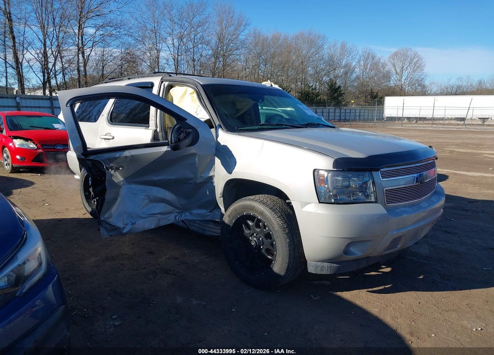 2007 CHEVROLET TAHOE LTZ VIN: 1GNFK13027J176825