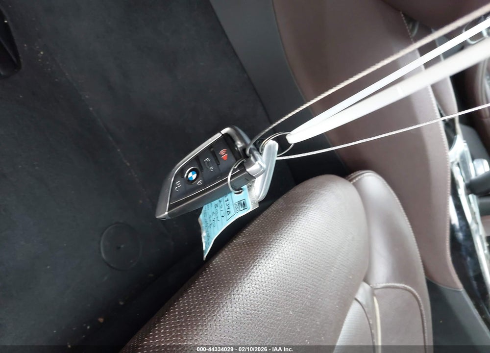 2017 BMW 540I VIN: WBAJE5C33HG477935