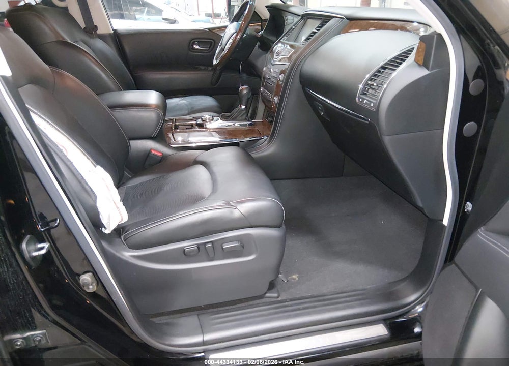 2017 INFINITI QX80 VIN: JN8AZ2NE1H9157347