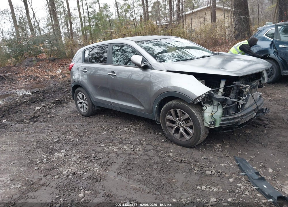 2016 KIA SPORTAGE LX VIN: KNDPB3AC2G7852399