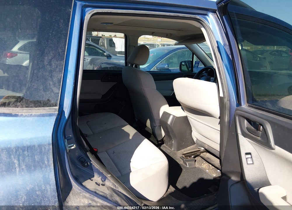 2015 SUBARU FORESTER 2.5I PREMIUM VIN: JF2SJADC1FH815898