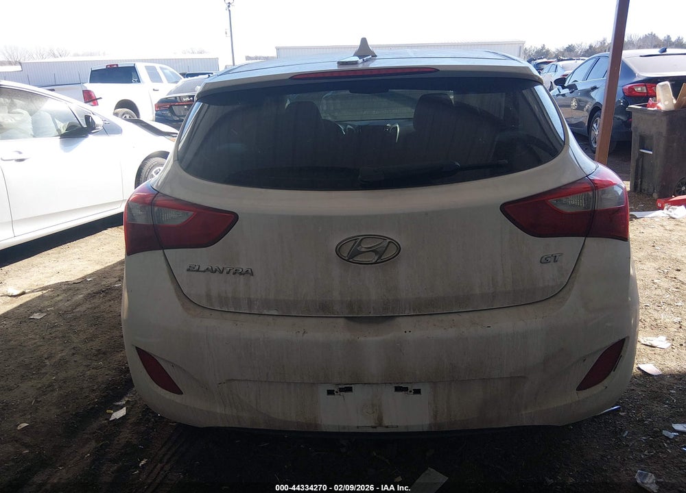 2013 HYUNDAI ELANTRA GT VIN: KMHD35LE0DU032048