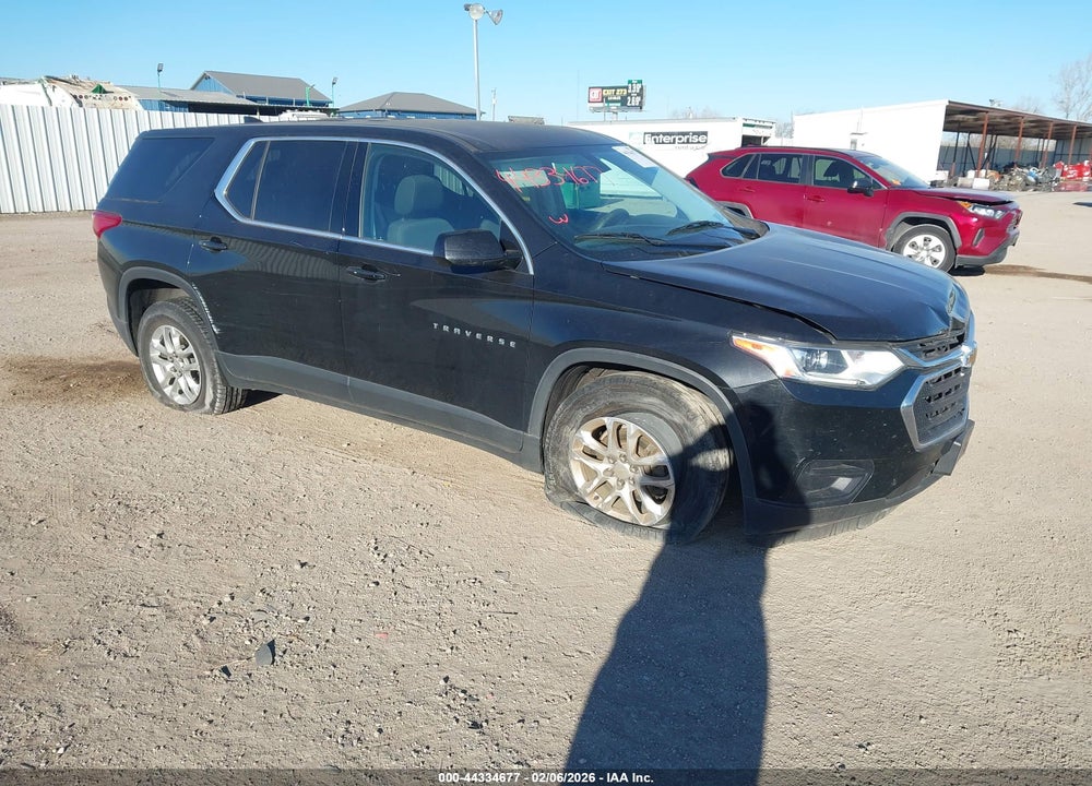2018 CHEVROLET TRAVERSE LS VIN: 1GNERFKW6JJ146809