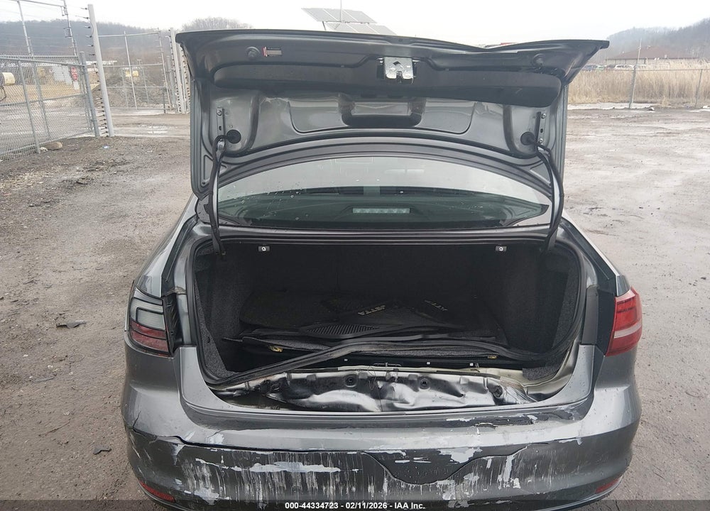 2018 VOLKSWAGEN JETTA 1.4T S VIN: 3VW2B7AJXJM260887