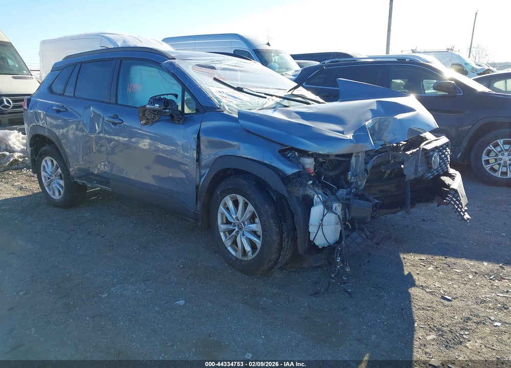 2022 TOYOTA COROLLA CROSS LE VIN: 7MUCAABG5NV021379