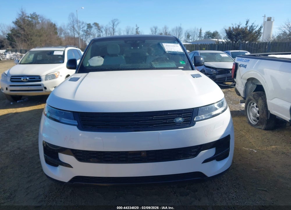 2024 LAND ROVER RANGE ROVER SPORT SE VIN: SAL1P9EUXRA167269