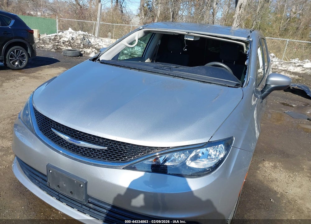 2017 CHRYSLER PACIFICA TOURING VIN: 2C4RC1DG9HR516533