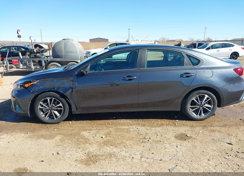 2023 KIA FORTE LXS VIN: 3KPF24ADXPE685056