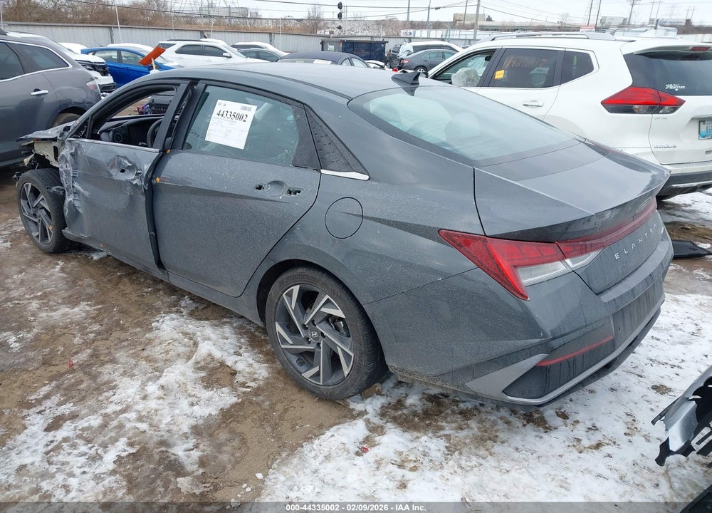 2024 HYUNDAI ELANTRA LIMITED VIN: KMHLP4DG2RU777076