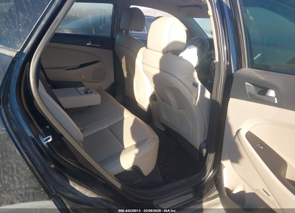 2018 HYUNDAI TUCSON LIMITED VIN: KM8J33A27JU720852