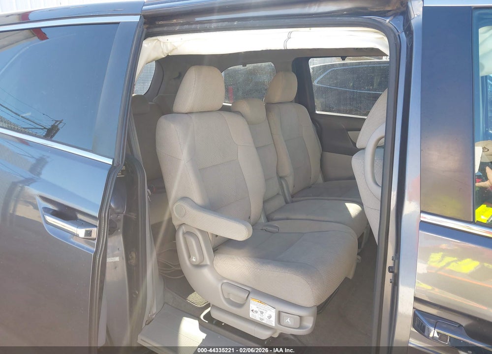 2017 HONDA ODYSSEY SE VIN: 5FNRL5H39HB021646