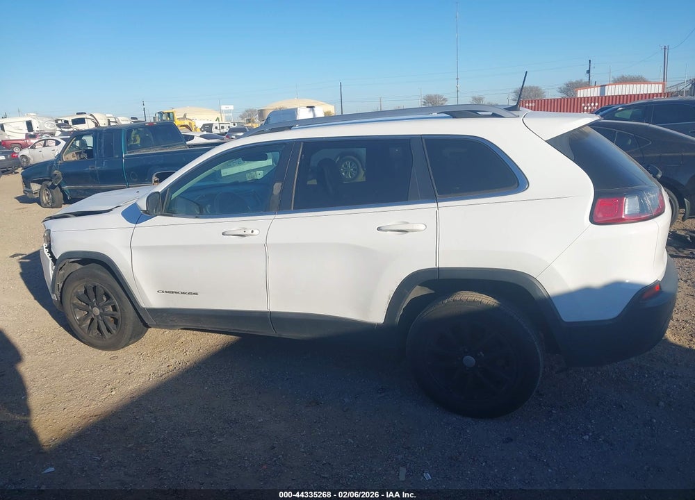2019 JEEP CHEROKEE LATITUDE PLUS FWD VIN: 1C4PJLLB6KD434445