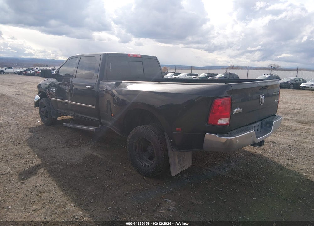 2016 RAM 3500 BIG HORN VIN: 3C63RRHL2GG198213